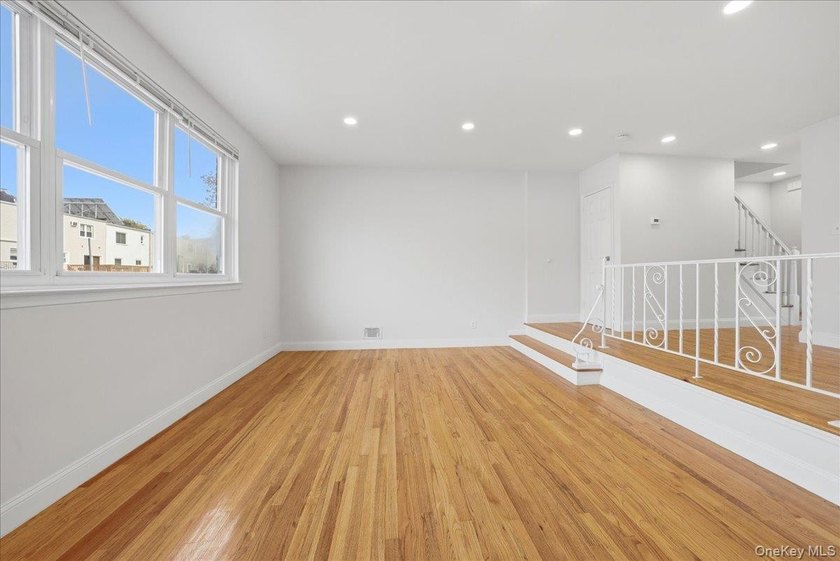 Fully renovated Single Family located in the highly sought-after - photo 16