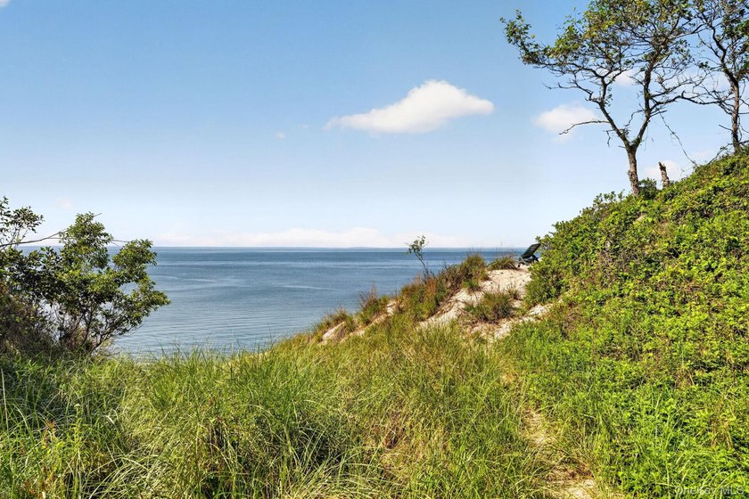 Panoramic views of the Long Island Sound, breathtaking sunsets - photo 31