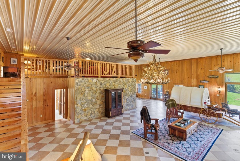 Charlottesville Area Lodge - Guesthouse - Barndominium Winery - photo 35