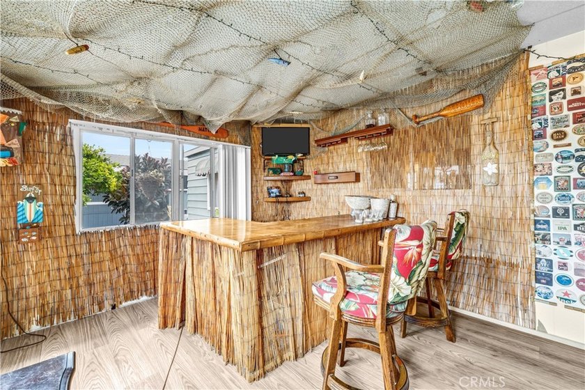 * *MOVE IN READY CORNER LOT WITH TIKI ROOM AND LARGE YARD.* - photo 12