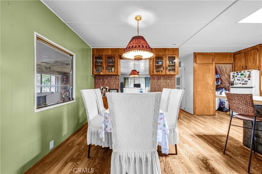 * *MOVE IN READY CORNER LOT WITH TIKI ROOM AND LARGE YARD.* - photo 18