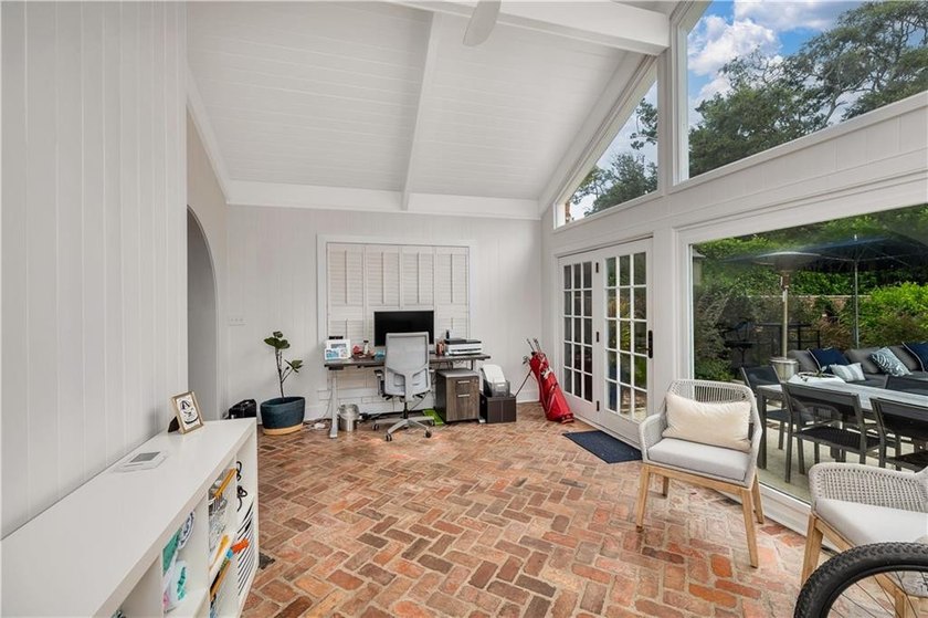 2nd home from the Ocean!!!A Charming Sea Island Cottage is - photo 25