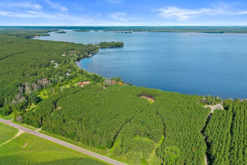 Improved waterfront lot with breathtaking views on Wisconsin's - photo 2