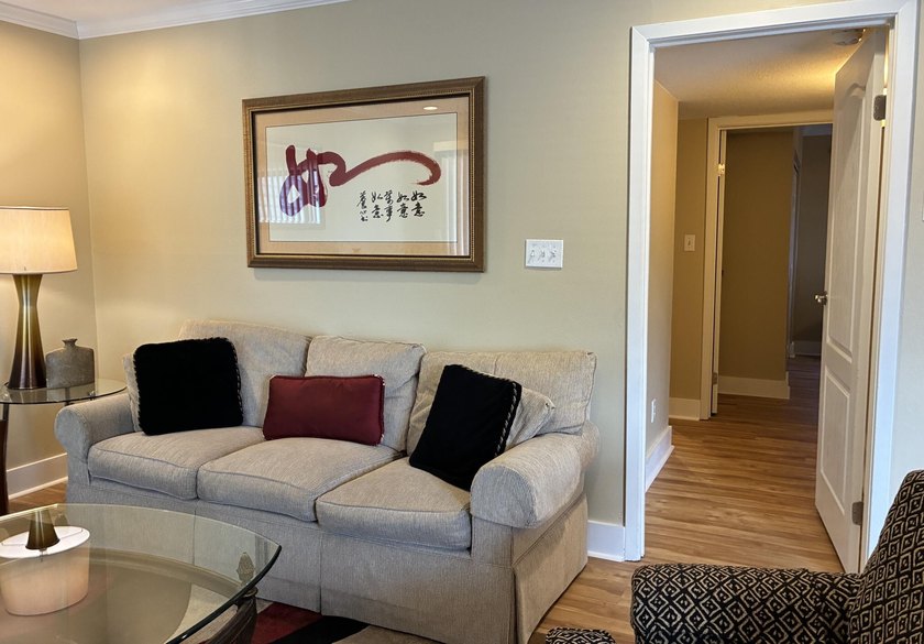 Beautifully remodeled 2-bedroom, 1 bath condo in sought after - photo 5