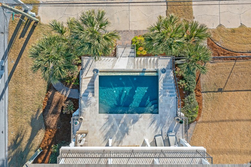 Elevate your coastal lifestyle in this one-of-a-kind, 4,000+ - photo 4