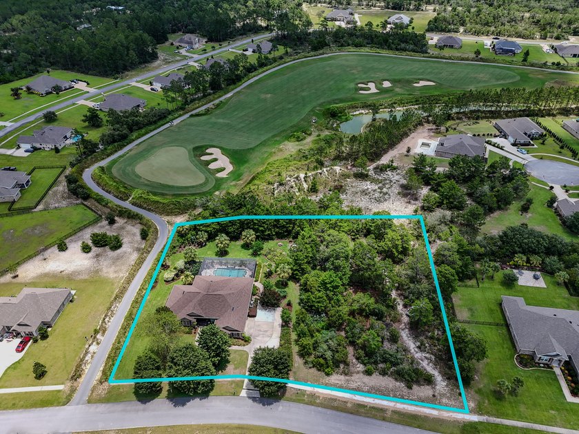 Luxury Golf Course Living on a Rare Double Lot w POOL/HOT TUB in - photo 3