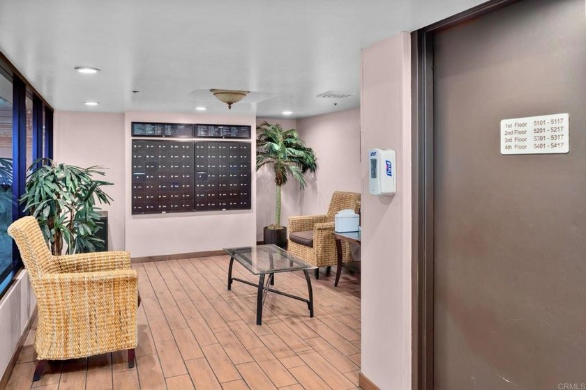 Seller will entertain offers between $599,000 and $614,000 - photo 6