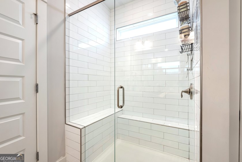 Welcome home to this stunning 5-bedroom, 3-bath home in the - photo 18