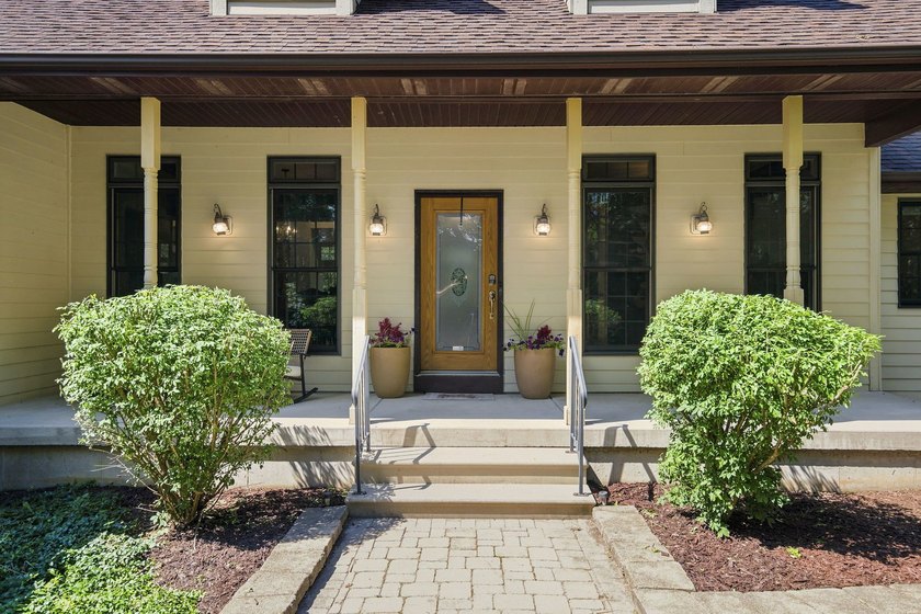 Some homes offer ACREAGE and others offer PRIVACY, but this one - photo 3
