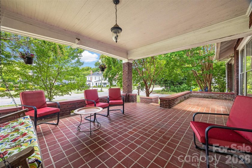 Step into timeless charm with this beautifully maintained 1923 - photo 3