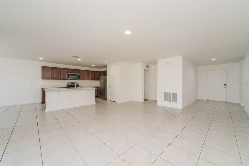 Situated in the heart of Central Florida's growing Polk County - photo 3