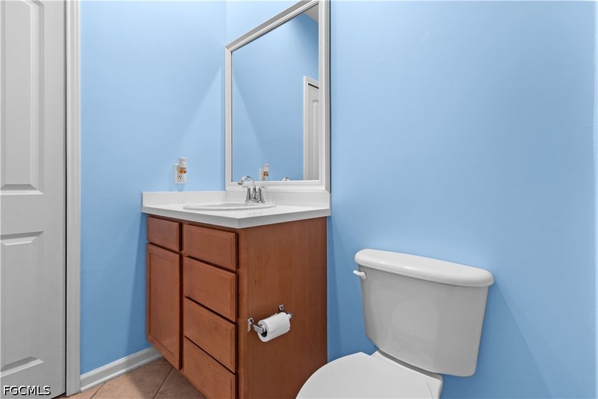 With vaulted ceilings, an oversized third bedroom, and direct - photo 34