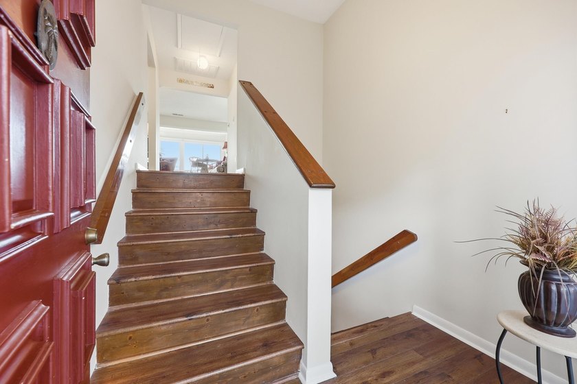 117 Finch Dr. #272 offers a rare opportunity to enjoy the - photo 5