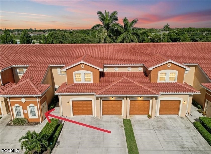With vaulted ceilings, an oversized third bedroom, and direct - photo 50