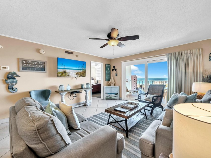 Penthouse! 2 Bedroom 2 Baths at The Islander. The perfect - photo 11