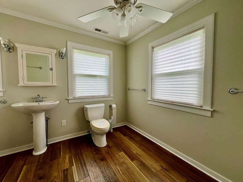 This is the cottage that you have been waiting for beautiful - photo 14