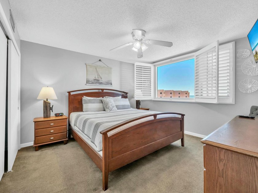 Penthouse! 2 Bedroom 2 Baths at The Islander. The perfect - photo 17
