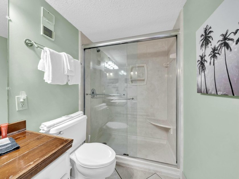 Penthouse! 2 Bedroom 2 Baths at The Islander. The perfect - photo 21
