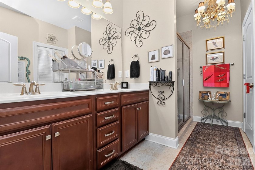 Welcome home to this beautifully maintained townhome in the - photo 25