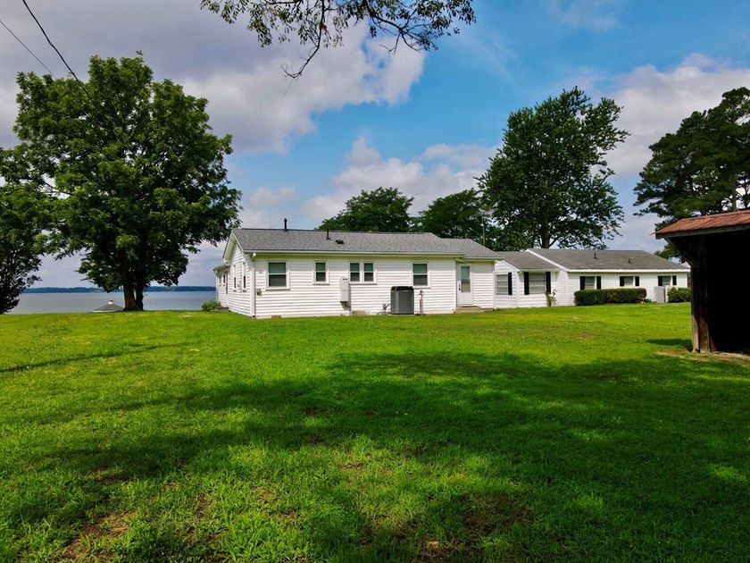 This is the cottage that you have been waiting for beautiful - photo 31