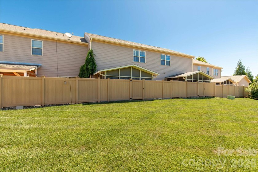 Welcome home to this beautifully maintained townhome in the - photo 40