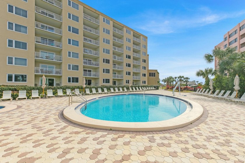 Penthouse! 2 Bedroom 2 Baths at The Islander. The perfect - photo 40