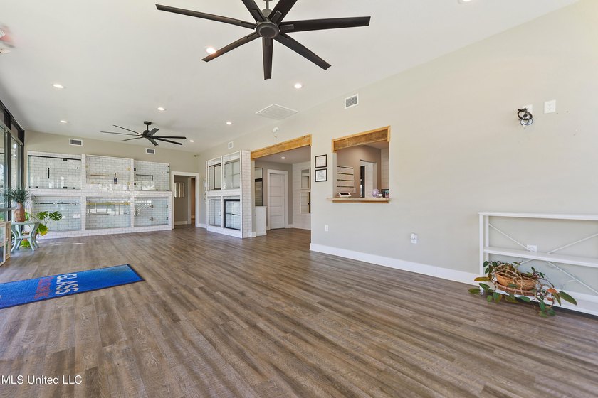 NEW PRICE makes this an even more incredible opportunity in - photo 5