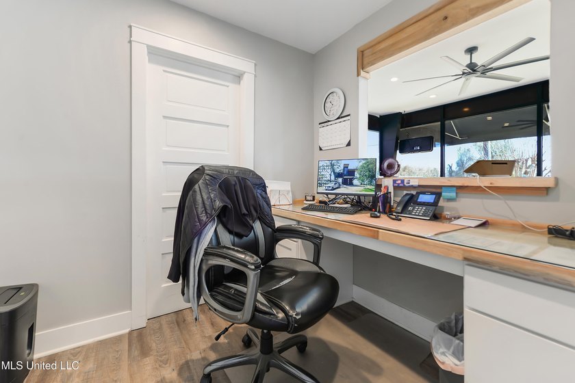 NEW PRICE makes this an even more incredible opportunity in - photo 7