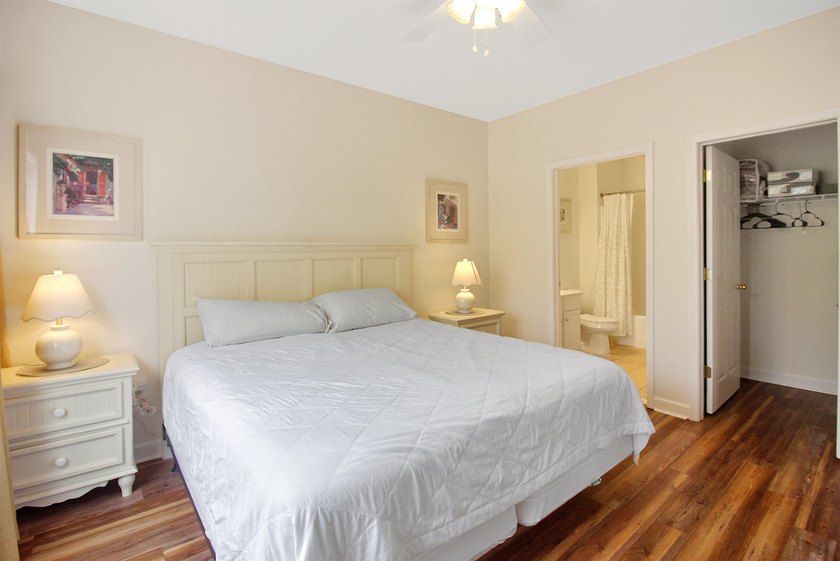 Welcome home to the desirable Arbor Trace section in the - photo 10