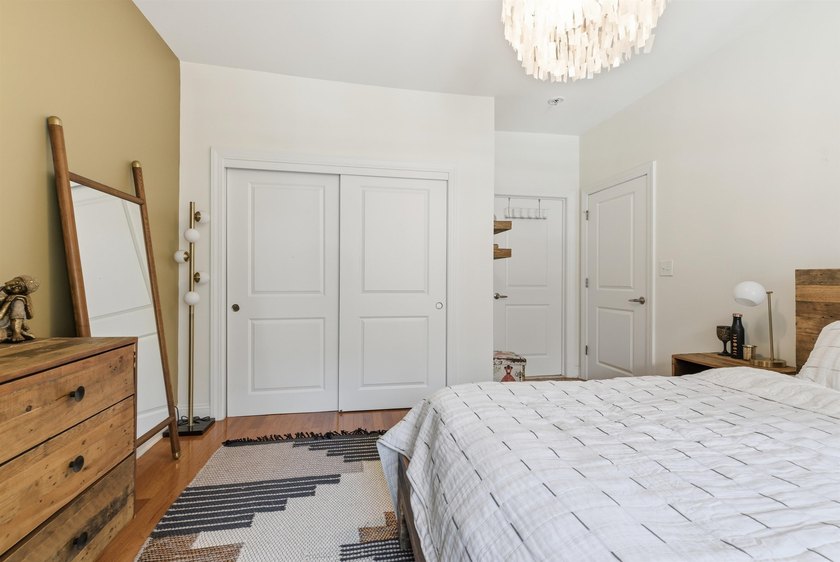 Welcome to 20 Ave at Port Imperial-a bright and spacious - photo 10