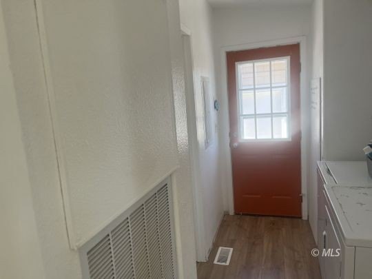 OUTSTANDING VALUE! 433A Filed, Home on permanent foundation - photo 8