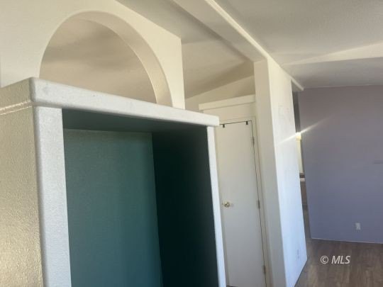 OUTSTANDING VALUE! 433A Filed, Home on permanent foundation - photo 10
