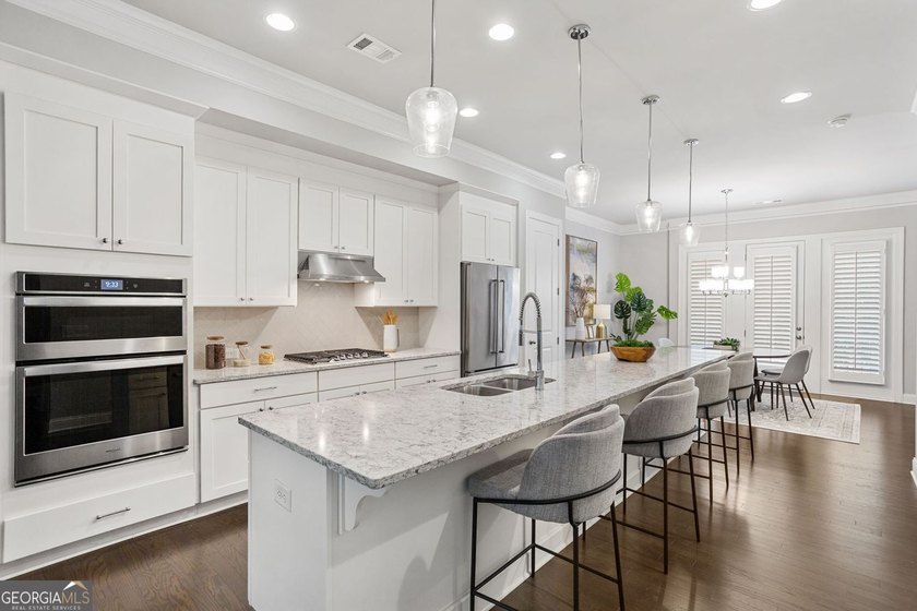 Welcome to 3796 Huger Pl SE, where thoughtful design meets - photo 2