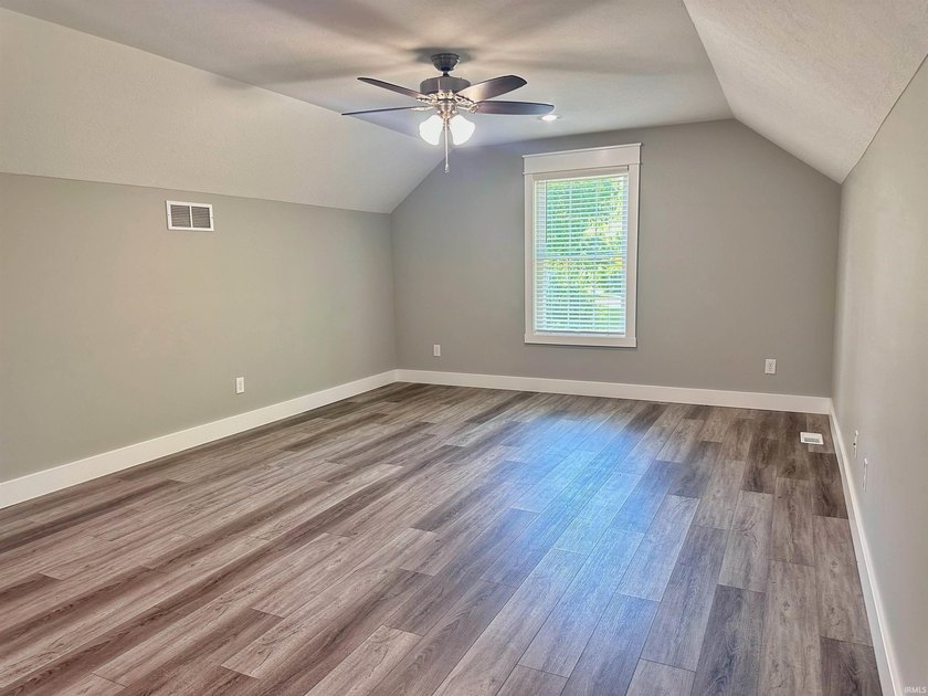 Built in 2022 and conveniently located just minutes from Lake - photo 19