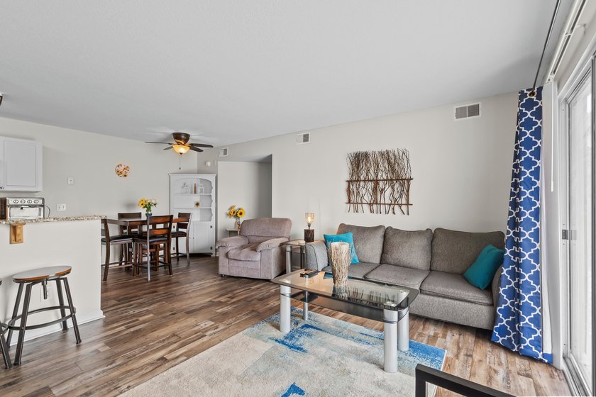 Welcome to this charming 2-bedroom, 2-bathroom condo located - photo 8