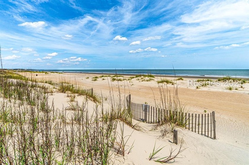 Welcome to the largest 3-bedroom floor plan in Windsor II, a - photo 7