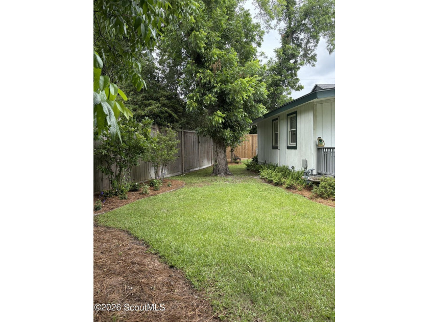 Exceptional opportunity to own a beautifully renovated, turnkey - photo 50