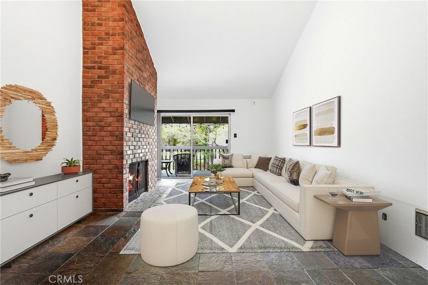 Welcome to this upper-level 2-bedroom, 2-bath condo offering 1 - photo 2