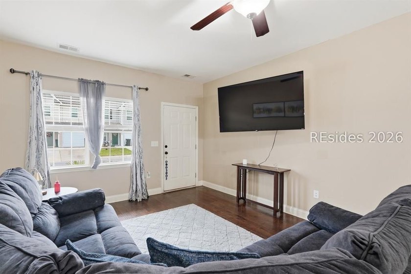 Welcome to 387 Dante Circle, a well-designed townhome in Azalea - photo 4