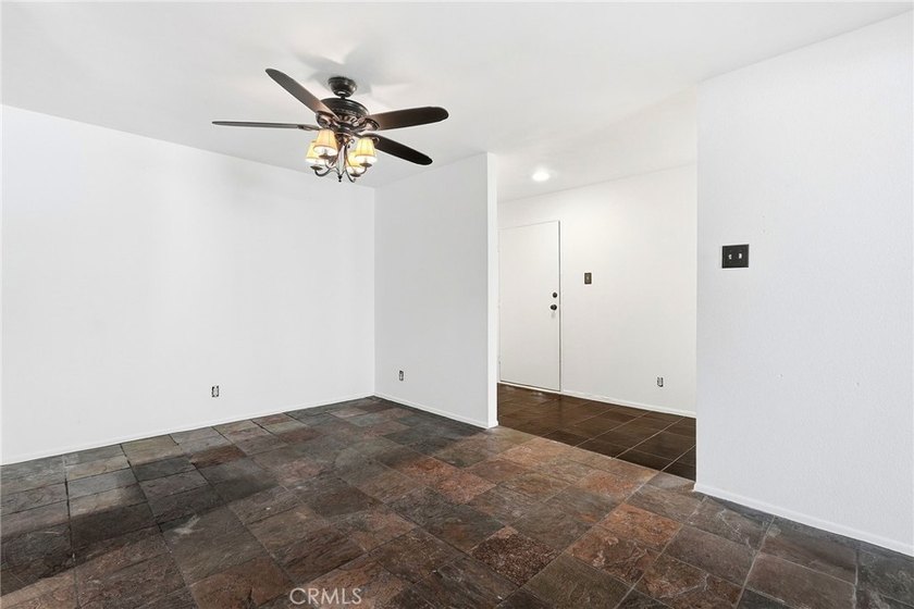 Welcome to this upper-level 2-bedroom, 2-bath condo offering 1 - photo 10