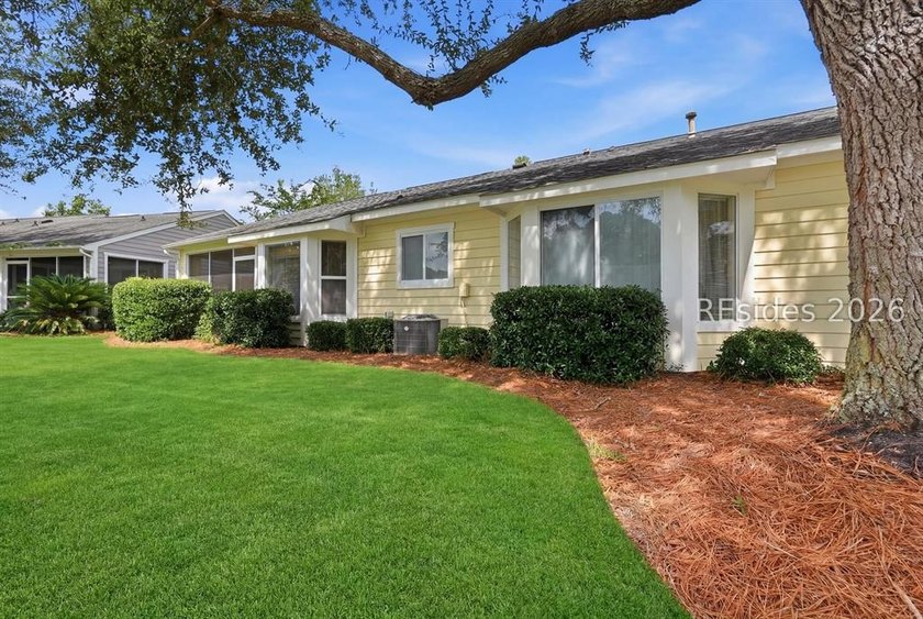 Enjoy easy living in this bright and inviting Summerton model - photo 29