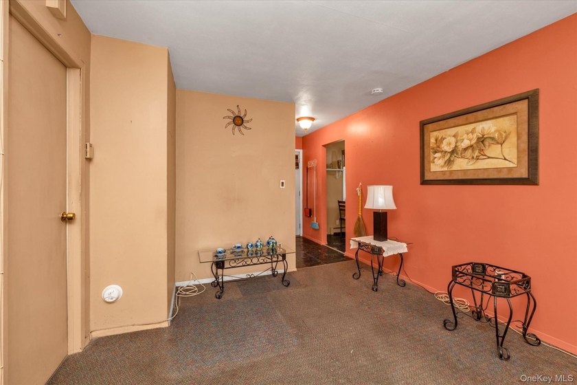 Opportunity Knocks! Attention all property lovers, first-time - photo 4