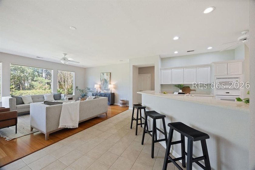 Live the Sun City dream in this expanded Longleaf model, one of - photo 3