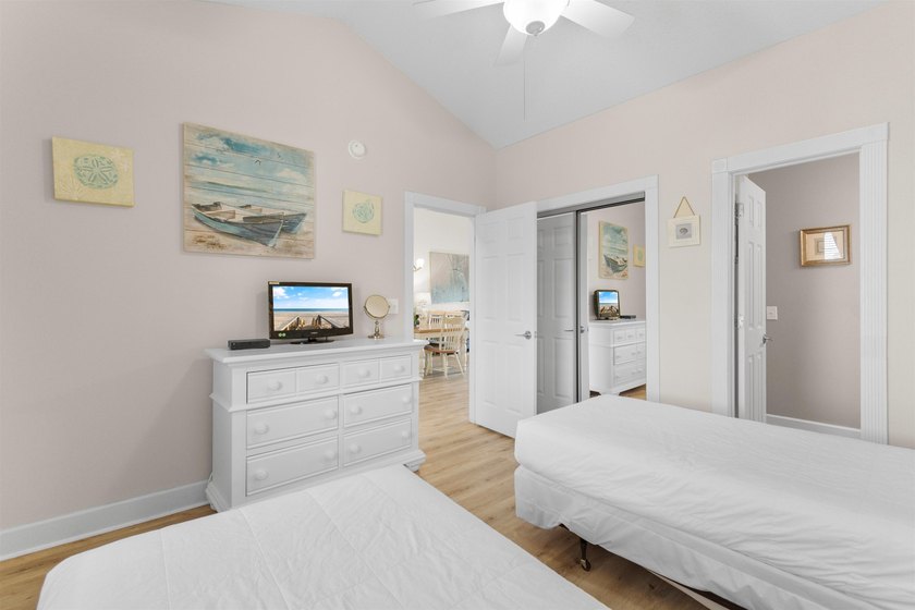 Welcome to your perfect slice of paradise in this golf course - photo 22