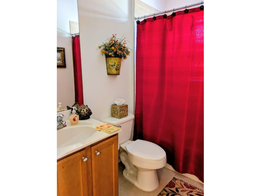 Lowest Price 3 bedroom unit at East Lake Village. Beautifully - photo 10