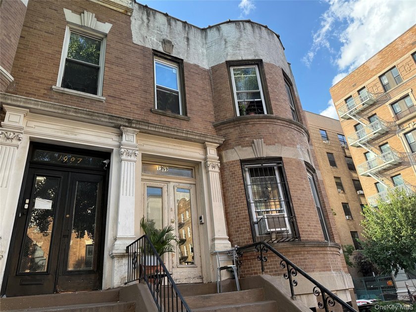 Attention Investors and First-Time Homebuyers! Exceptional - photo 3