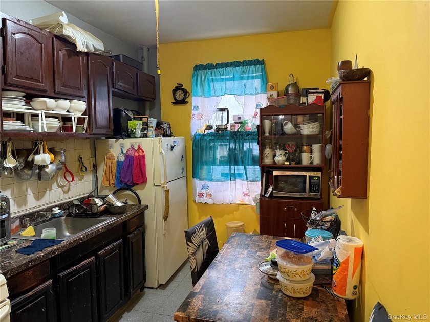 Attention Investors and First-Time Homebuyers! Exceptional - photo 9