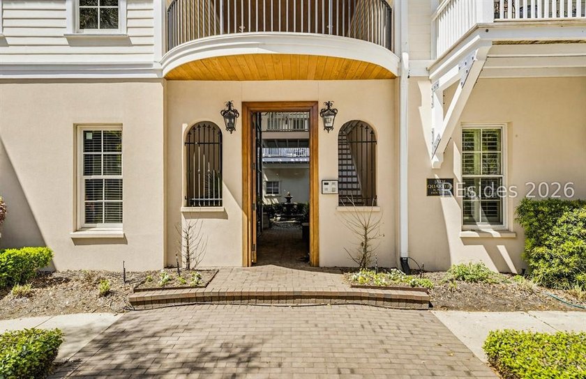 Luxury Lady's Island condominium in the highly sought-after - photo 4