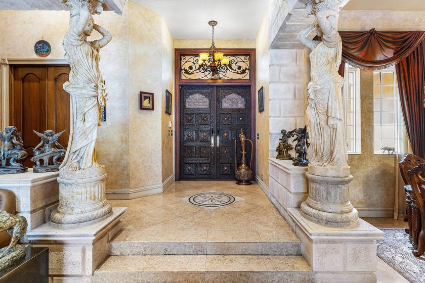 A truly one-of-a-kind Tuscan-inspired estate in Delray Beach's - photo 15
