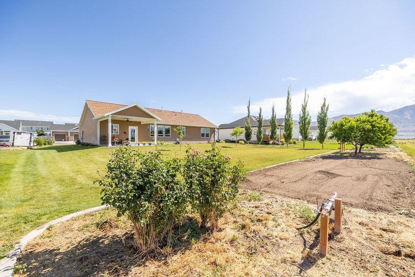 DID YOU MISS THE OPEN HOUSE? JUST CALL OR TEXT FOR YOUR OWN - photo 29
